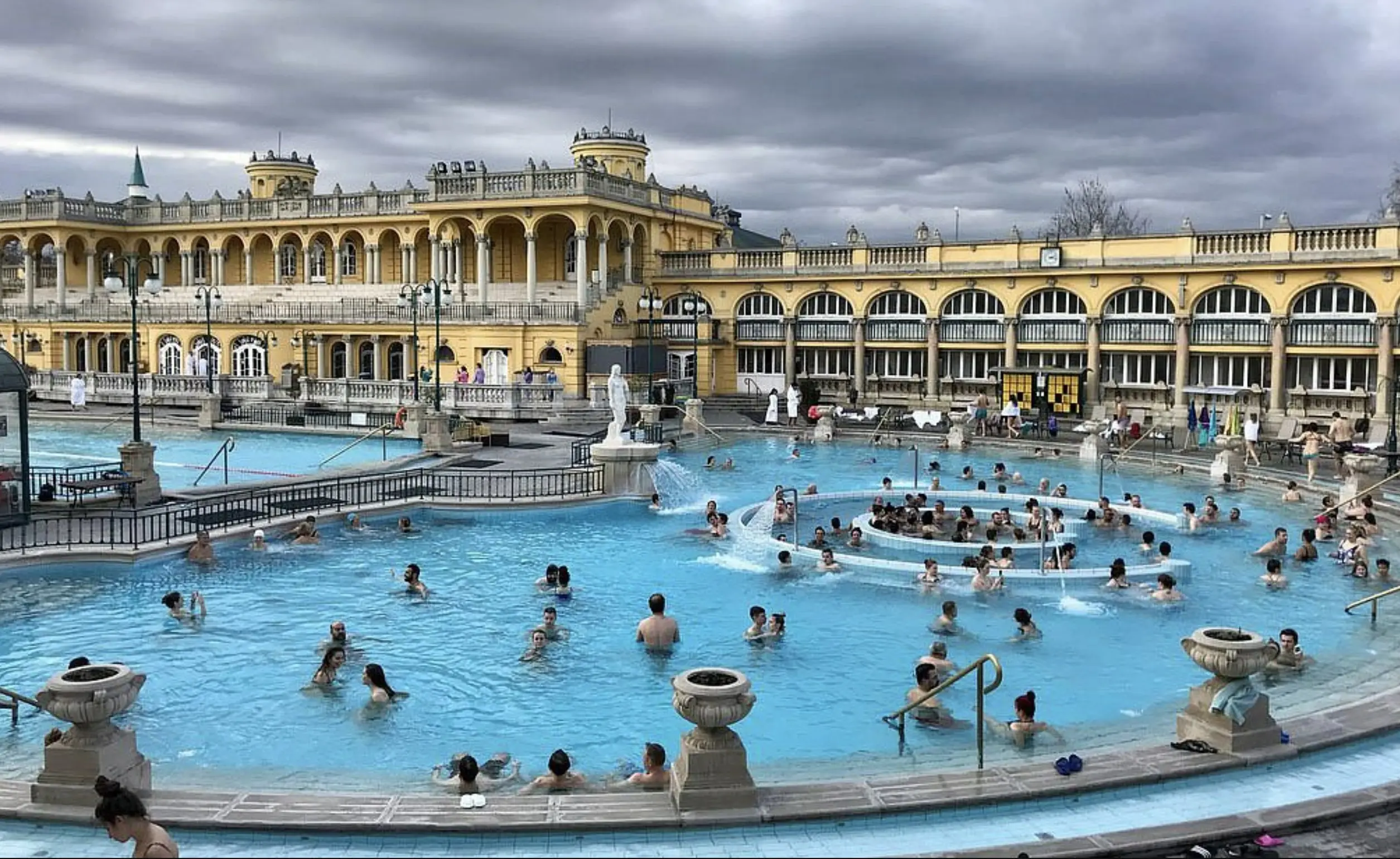 Miles Daily Travel Blog | Budapest